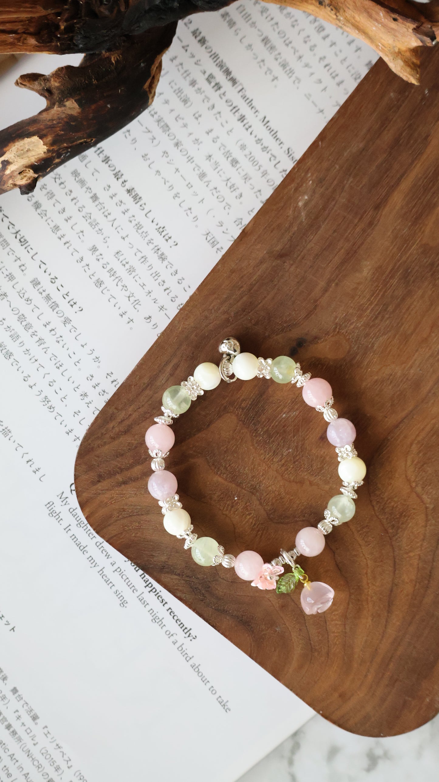 *Instocks* Prehnite, White Conch & Pink Purple Emerald Mica with Rose Quartz Dangly Rose & Bouquet Crystal Bracelet (Elastic)