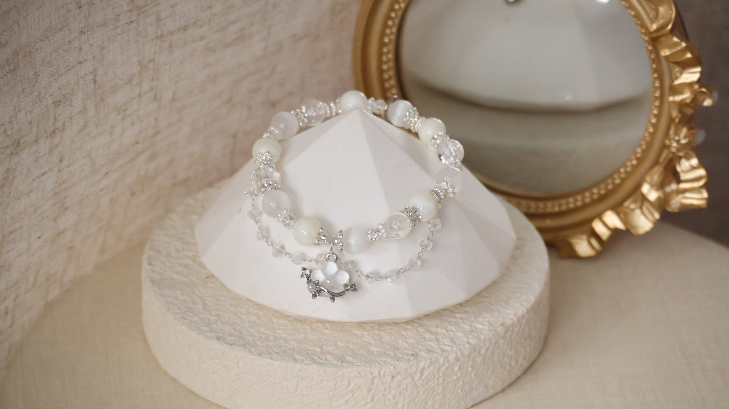 *Backorder* Florentine - Clear Quartz, White Conch & Satin Spar with Danglys and Flower Crystal Bracelet (Elastic)