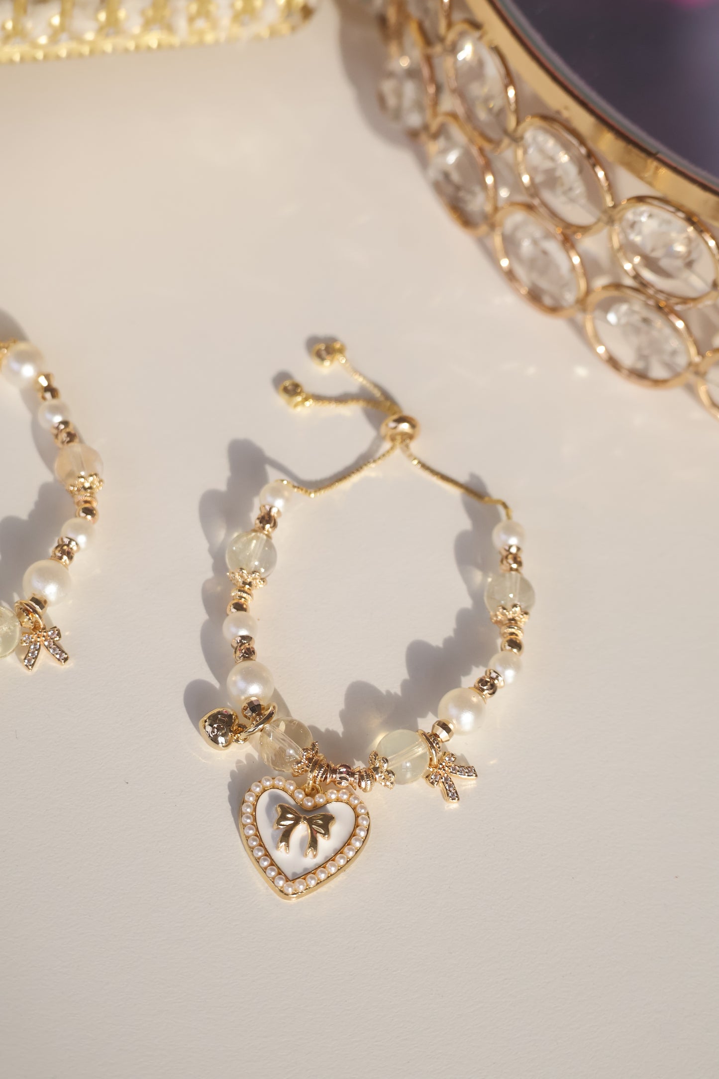 *Instocks* Cherie with Heart & Ribbon Crystal Bracelet (Elastic)