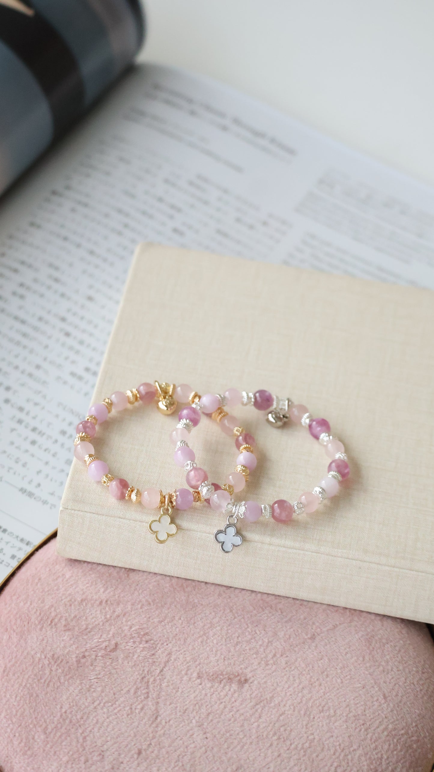 *Instocks* Mini Clover Stacker - Pink Purple Emerald Mica, Kunzite & Rose Quartz Crystal Bracelet (Elastic)