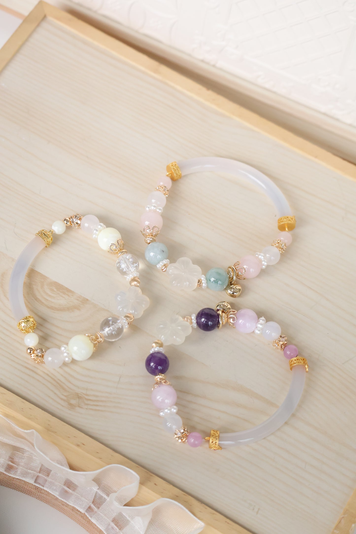 *Instocks* Amethyst, Kunzite & White Agate with Sakura Flower & White Agate Bangle Crystal Bracelet (Elastic)