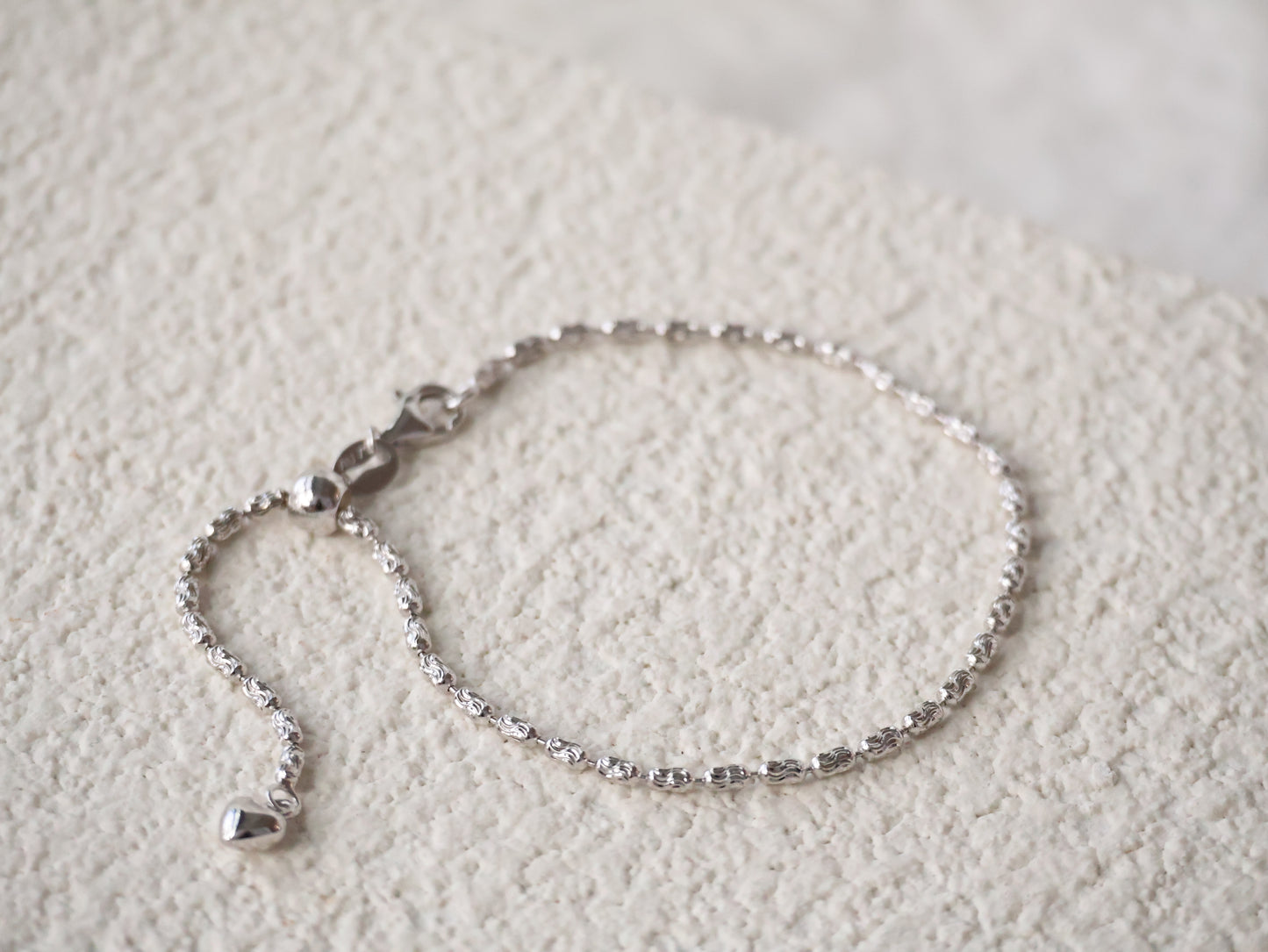 *Instocks* Eleanor Mini Heart Dangly Adjustable Bracelet AU750