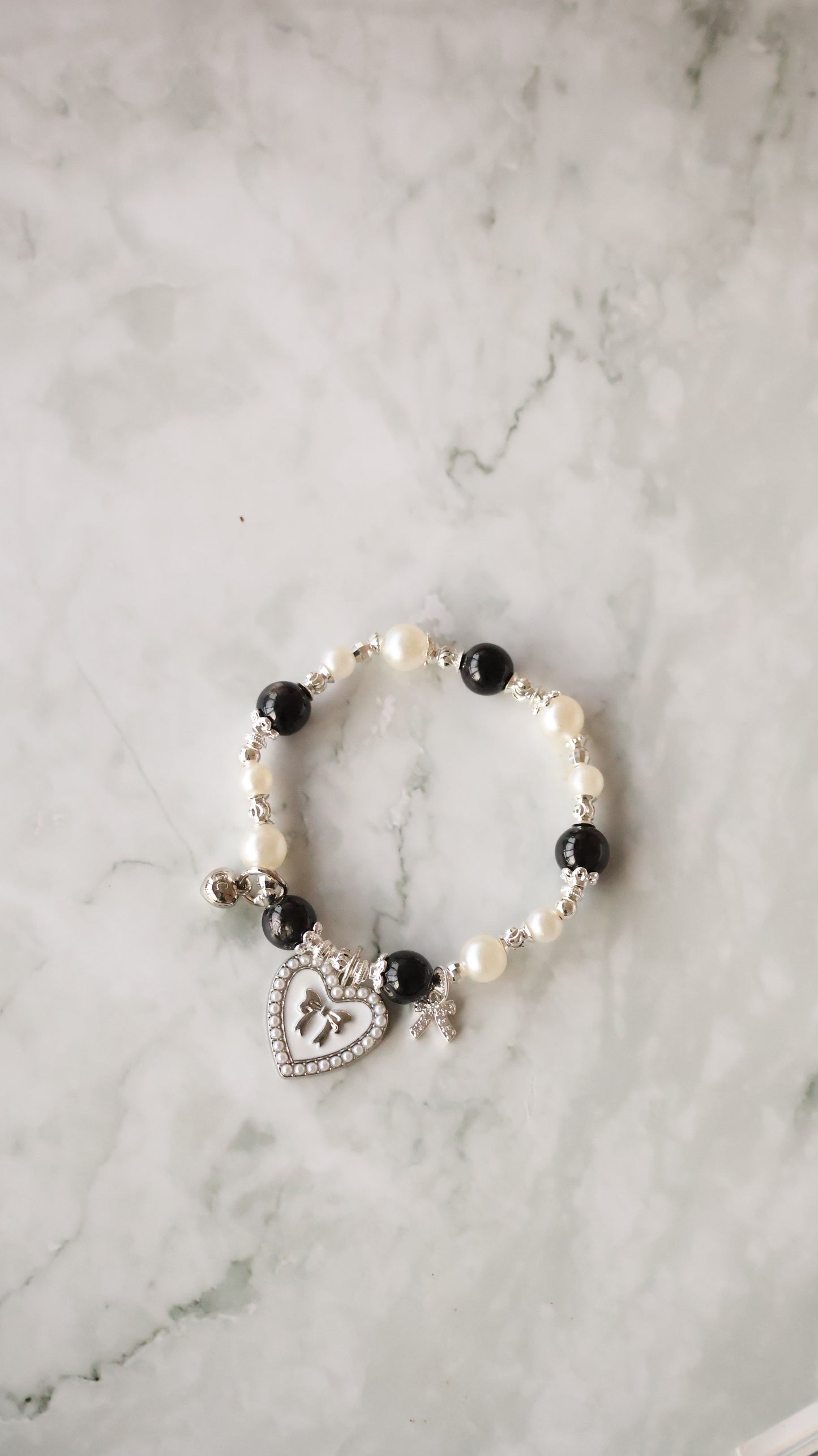 *Instocks* Cherie with Heart & Ribbon Crystal Bracelet (Elastic)