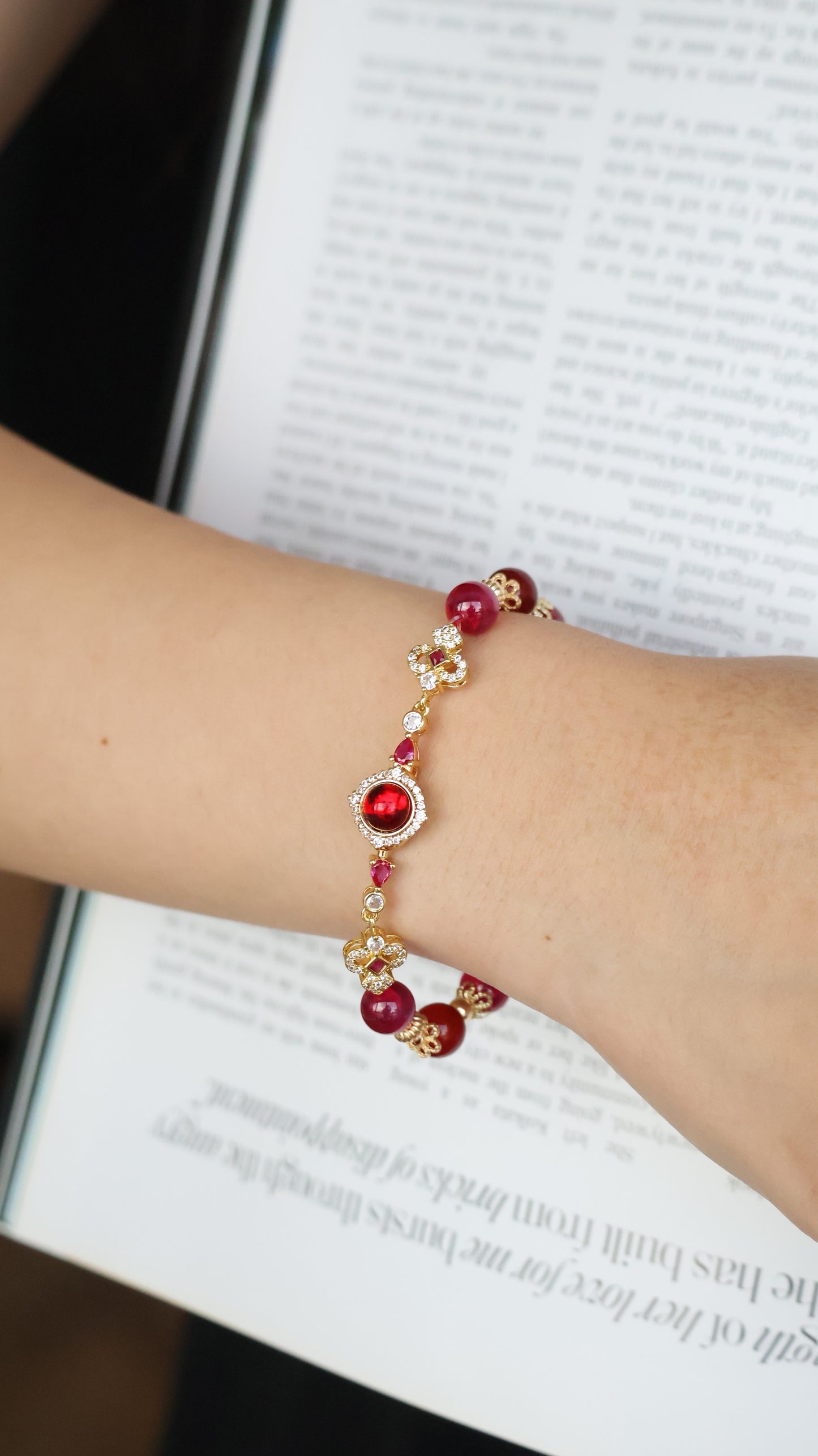 *Instocks* Carnelian & Red Star Ruby with Mystical Chain Crystal Bracelet (Elastic)