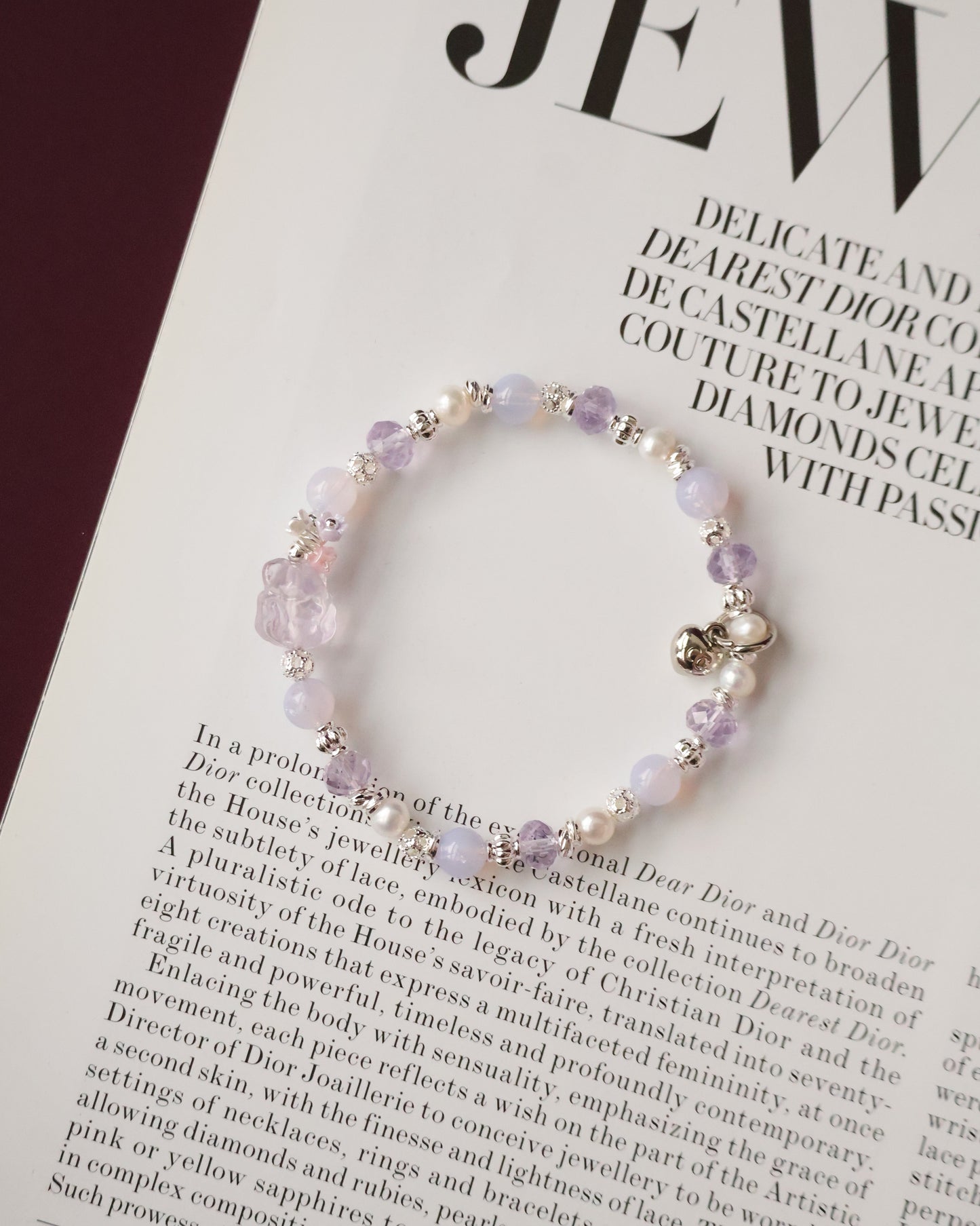 *Instocks* Ameliora - 6mm Nine Tail Fox Amythest Carving with Fresh Water Pearl (Elastic)