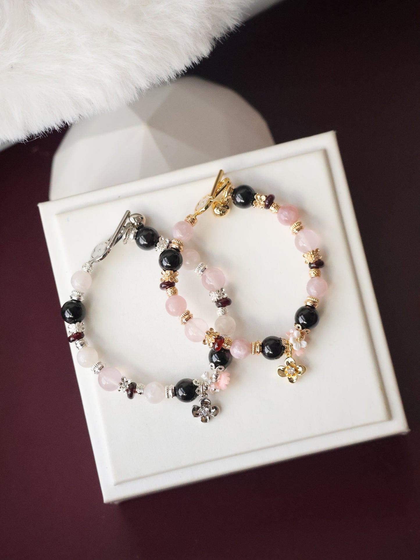 *Instocks* Noir Reverie - 8mm Hyperstene, Pink Purple Emerald Mica, Rose Quartz, Garnet (Elastic)