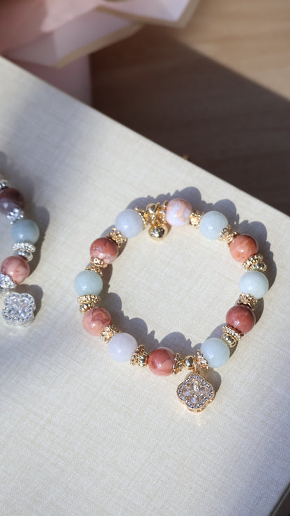 *Instocks* Cordelia Twin with Sparkly Clover in 10mm Crystal Bracelet (Elastic)