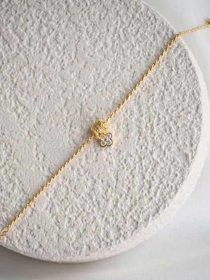 *Instocks*  Fiona Clover S925 (Based) Gold Bracelet