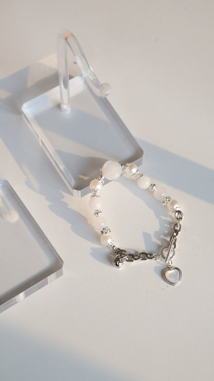 *Instocks*  White Jadeite & White Agate with White Jadeite Rose, Chain & OT Clasp and MOP Heart Crystal Bracelet (Elastic)