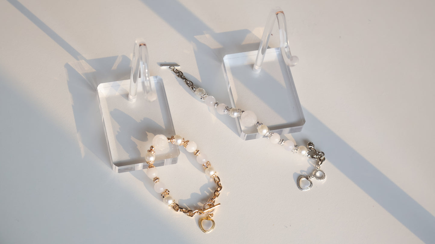 *Instocks*  White Jadeite & White Agate with White Jadeite Rose, Chain & OT Clasp and MOP Heart Crystal Bracelet (Elastic)