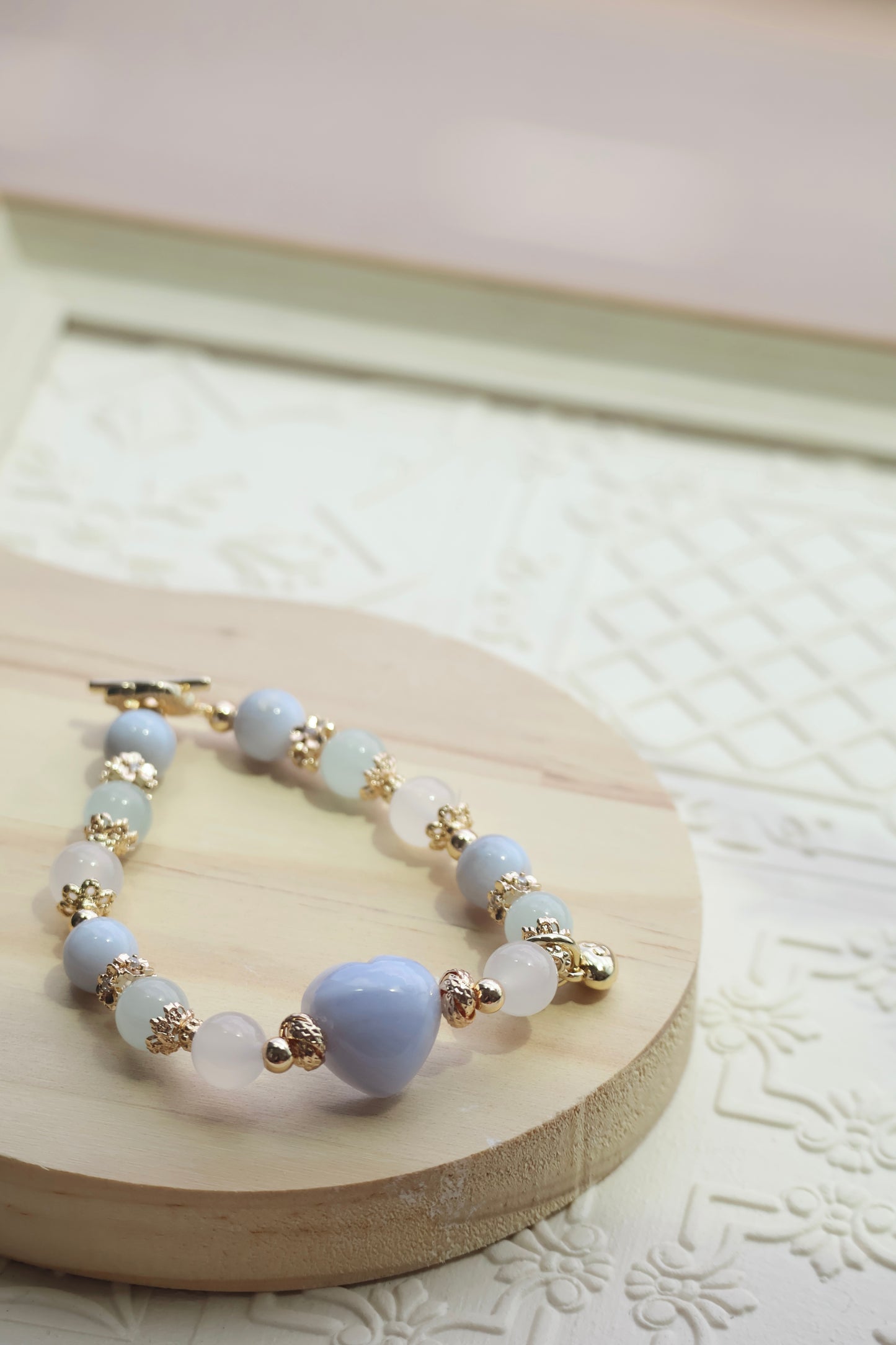 *Instocks* Blue Lace Agate, Aquamarine & White Agate with Blue Lace Agate Heart Crystal Bracelet (Elastic)