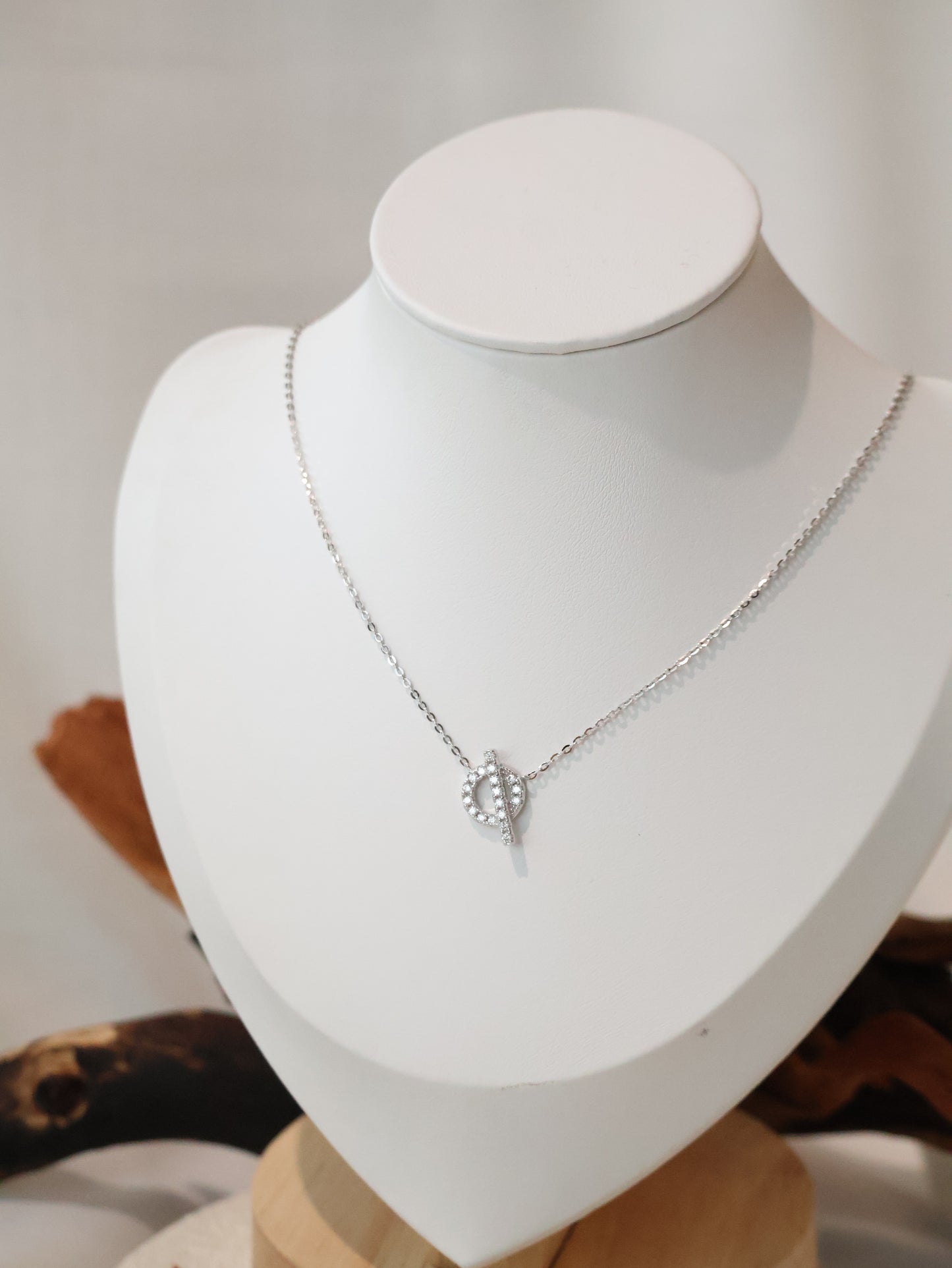 *Instocks* Harriet Moissanite Toggle Necklace AU750