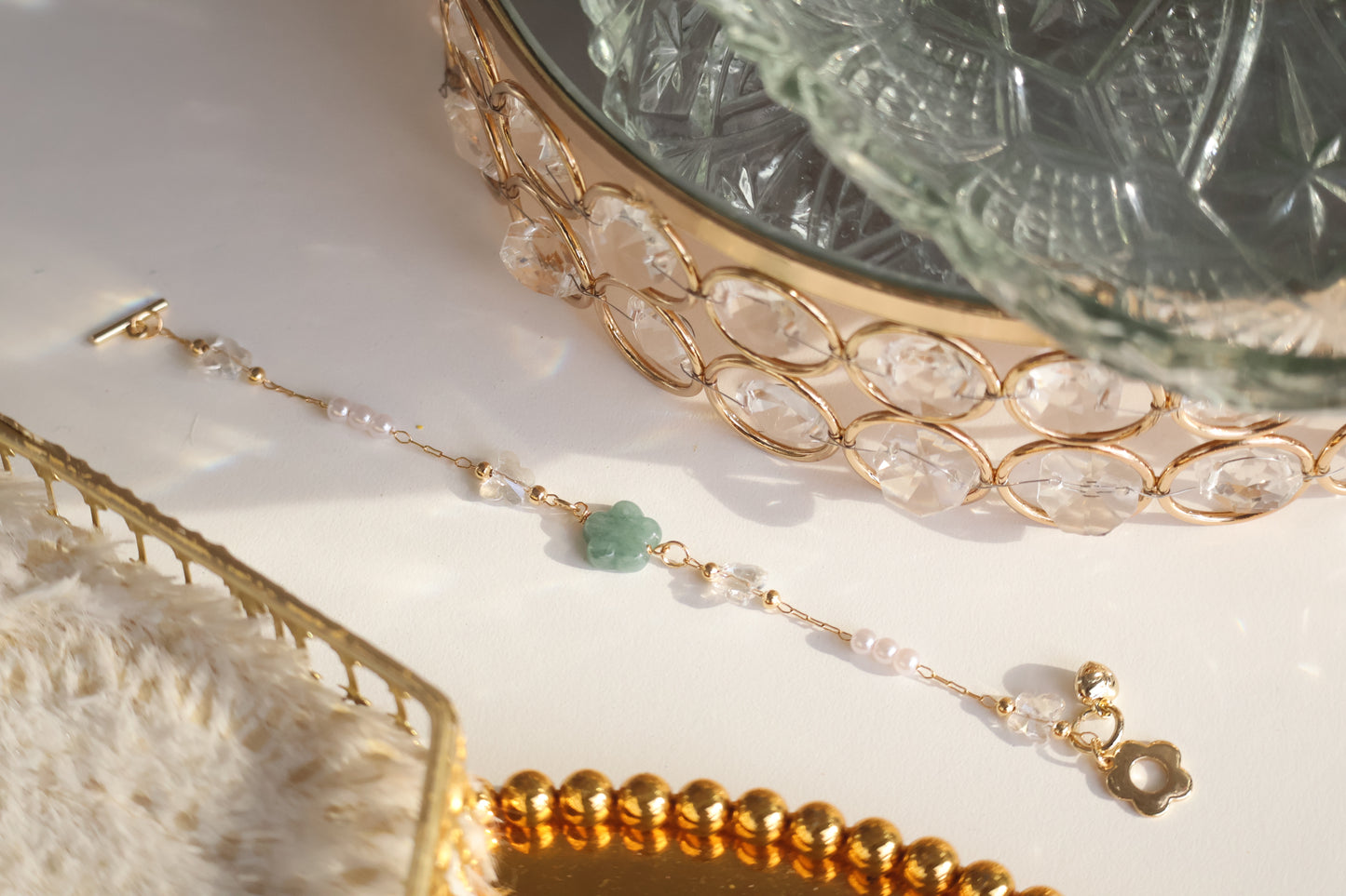 *Instocks* Sakura Flower Chain Crystal Bracelet (OT Clasp)