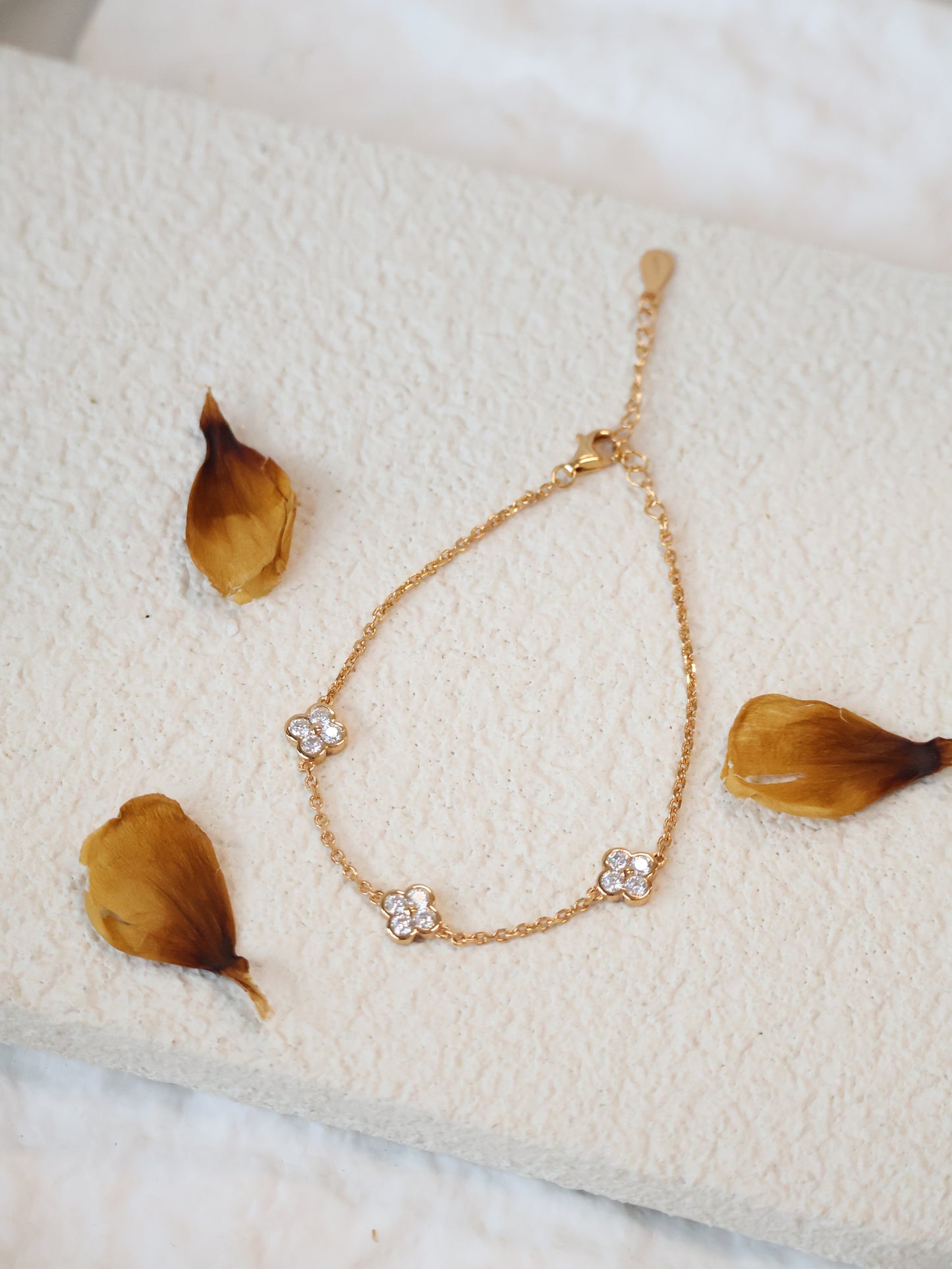 *Instocks* Francesca Clovers Gold Bracelet AU750