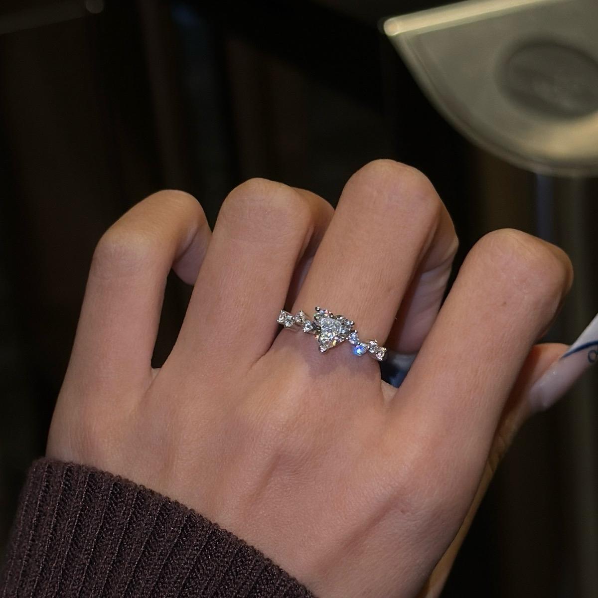 *Instocks* Adora 1CT Moissanite Heart Ring AU750