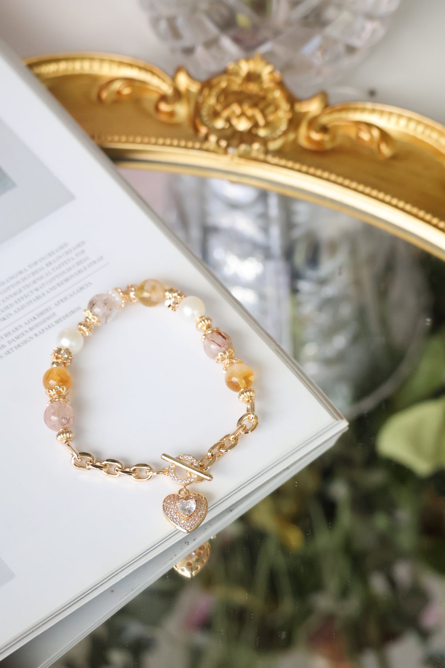 *Instocks* OT Clasp & Chain Crystal Bracelet (Elastic)