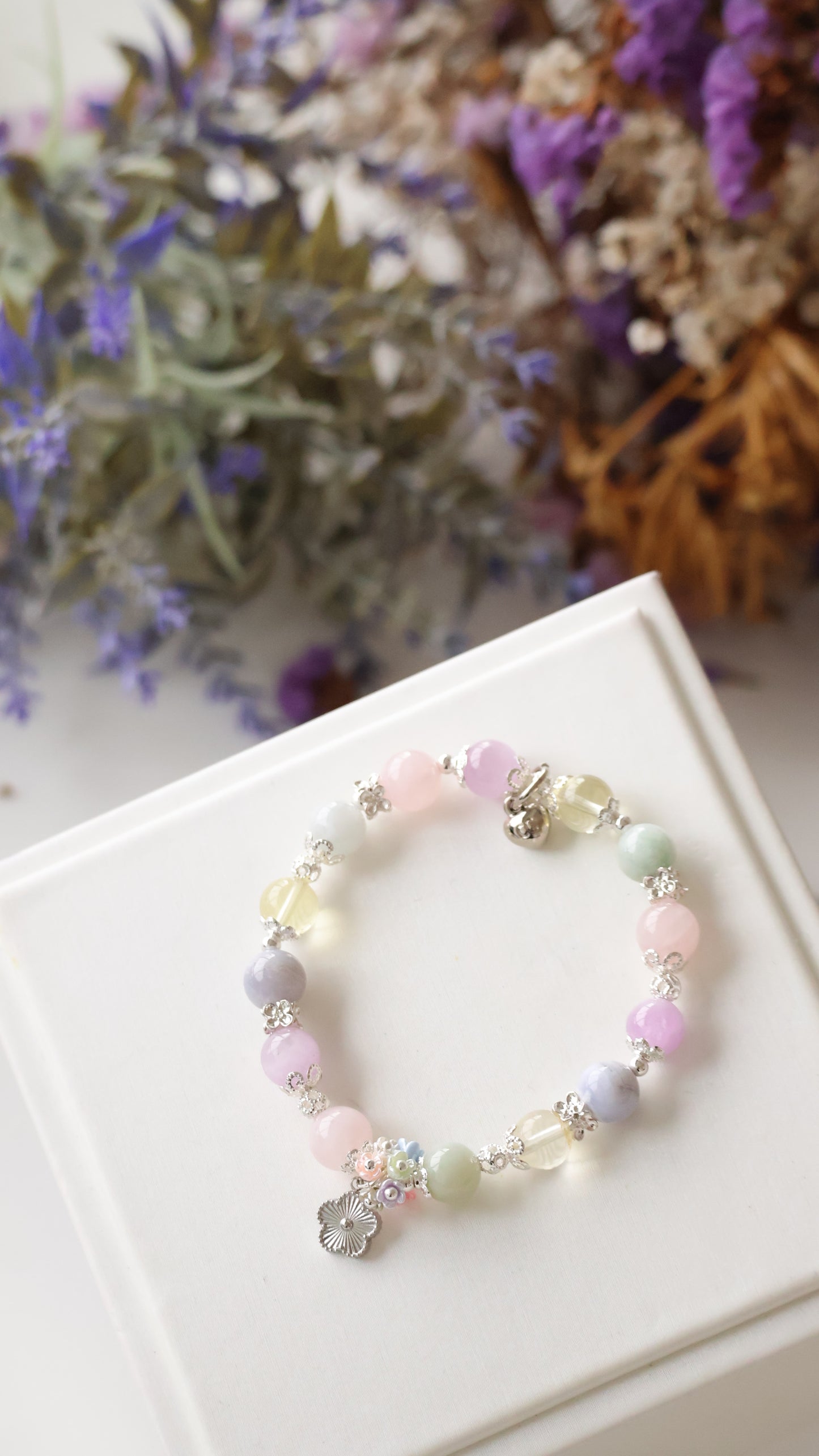 *Backorder* Duobao 多宝 Bouquet - Green Jadeite, Blue Lace Agate, Kunzite, Rose Quartz & Lemon Quartz with Laser Flower Crystal Bracelet (Elastic)