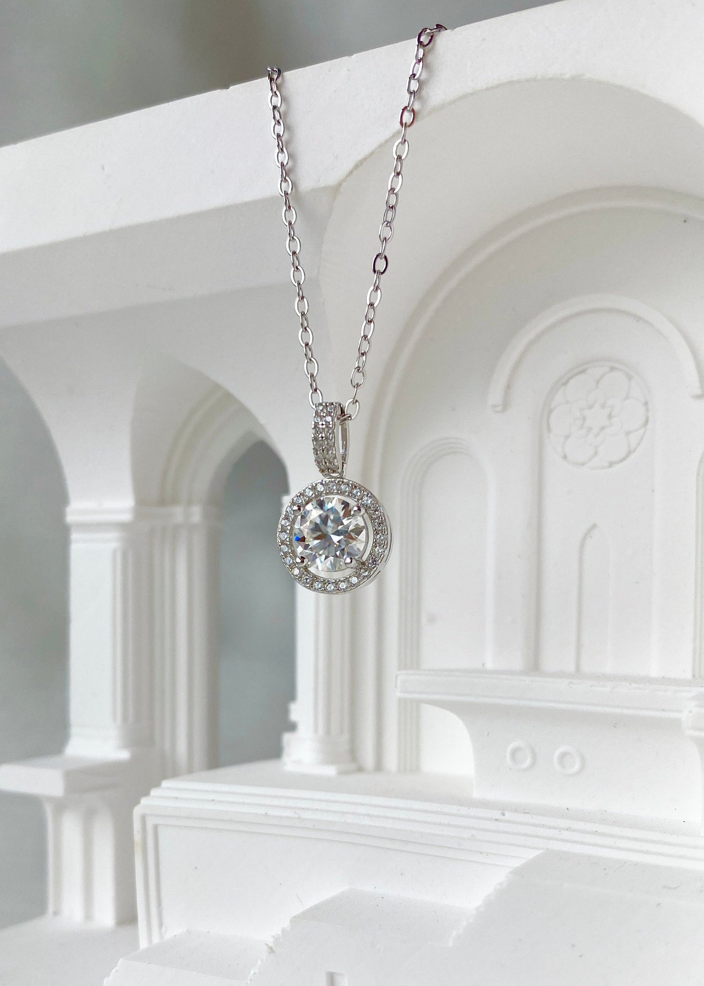 *Instocks* Grace 1CT Moissanite Necklace AU750