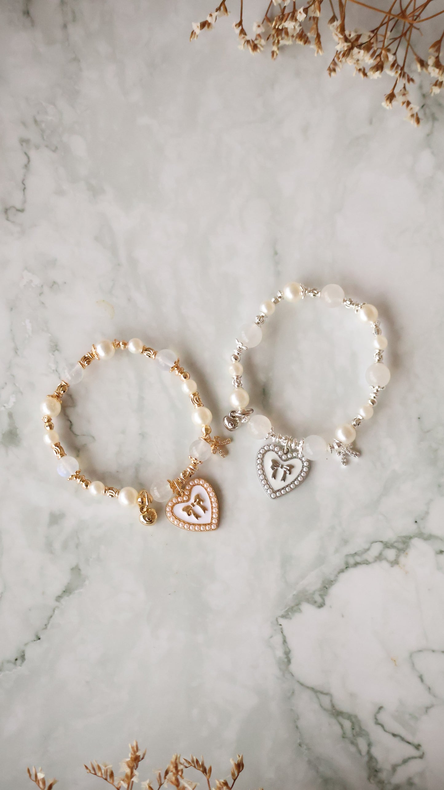 *Instocks* Cherie with Heart & Ribbon Crystal Bracelet (Elastic)