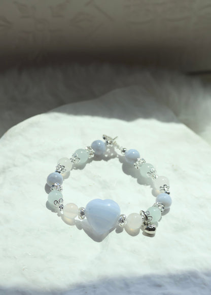*Instocks* Blue Lace Agate, Aquamarine & White Agate with Blue Lace Agate Heart Crystal Bracelet (Elastic)