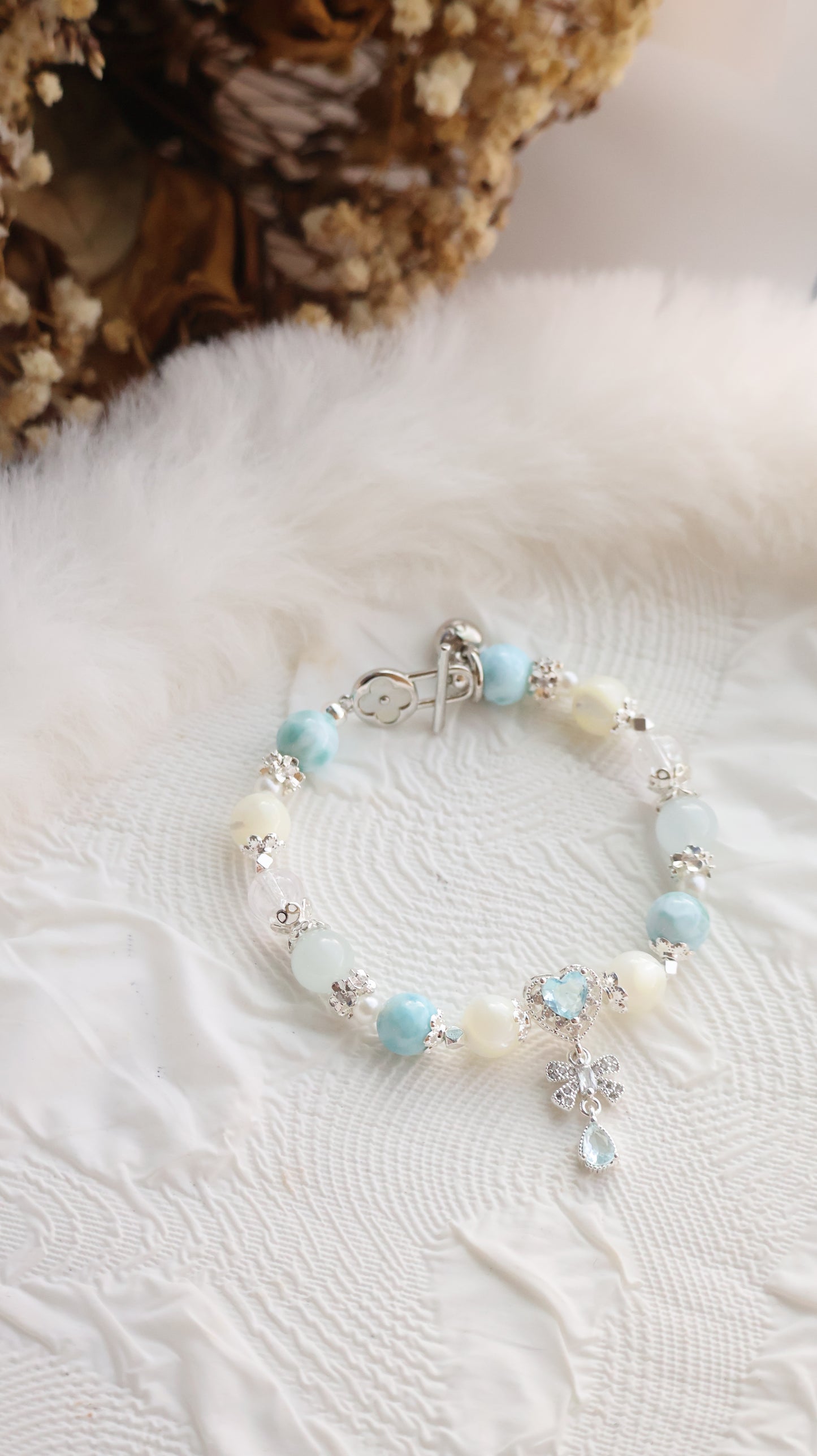 *Instocks* Larimar, White Conch & Aquamarine with Blue Heart & Clover OT Clasp Crystal Bracelet (Elastic)