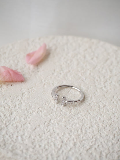 *Instocks* Valentina Moissanite Ring AU750
