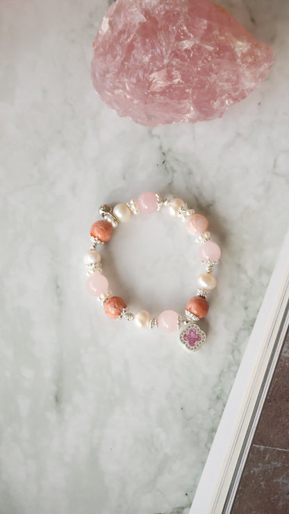 *Instocks* Cordelia Twin with Sparkly Clover in 10mm Crystal Bracelet (Elastic)