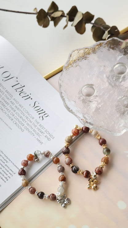 *Backorder* Mesmera - Garden Quartz with Flower & Bouquet Crystal Bracelet (Elastic)