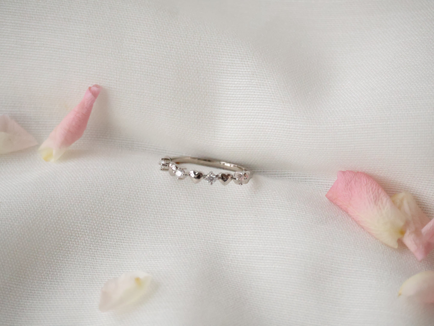 *Instocks* Scarlett Hearts Ring AU750