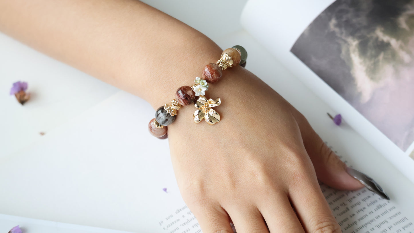 *Backorder* Mesmera - Garden Quartz with Flower & Bouquet Crystal Bracelet (Elastic)
