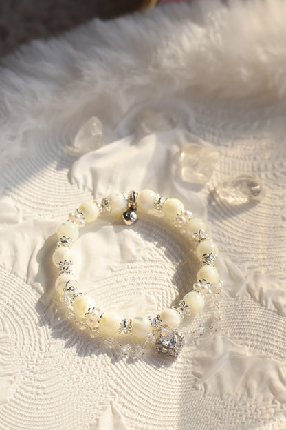 *Instocks* White Conch with Heart Charm & Chain Crystal Bracelet (Elastic)