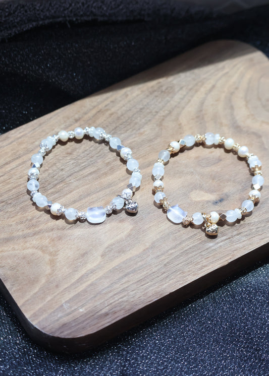 *Instocks* Moonstone & Natural Freshwater Pearls with Moonstone Cat Crystal Bracelet (Elastic)