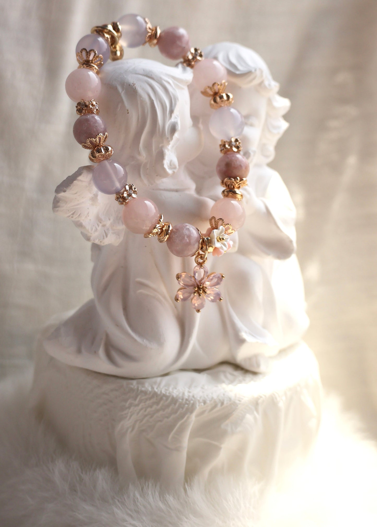 *Instocks* Pink Purple Emerald Mica, Lilac Chalcedony & Rose Quartz with Pink Flower & Mini Flower Bouquet Crystal Bracelet (Elastic)