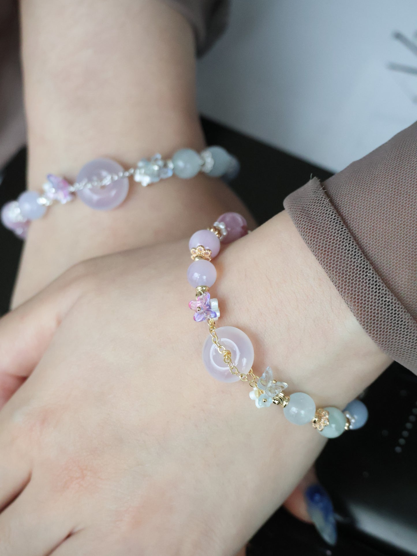 *Instocks* Illia - 平安扣  Ping An Kou 多宝 Duobao 8mm (Elastic)