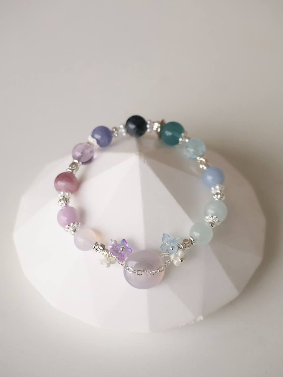 *Instocks* Illia - 平安扣  Ping An Kou 多宝 Duobao 8mm (Elastic)