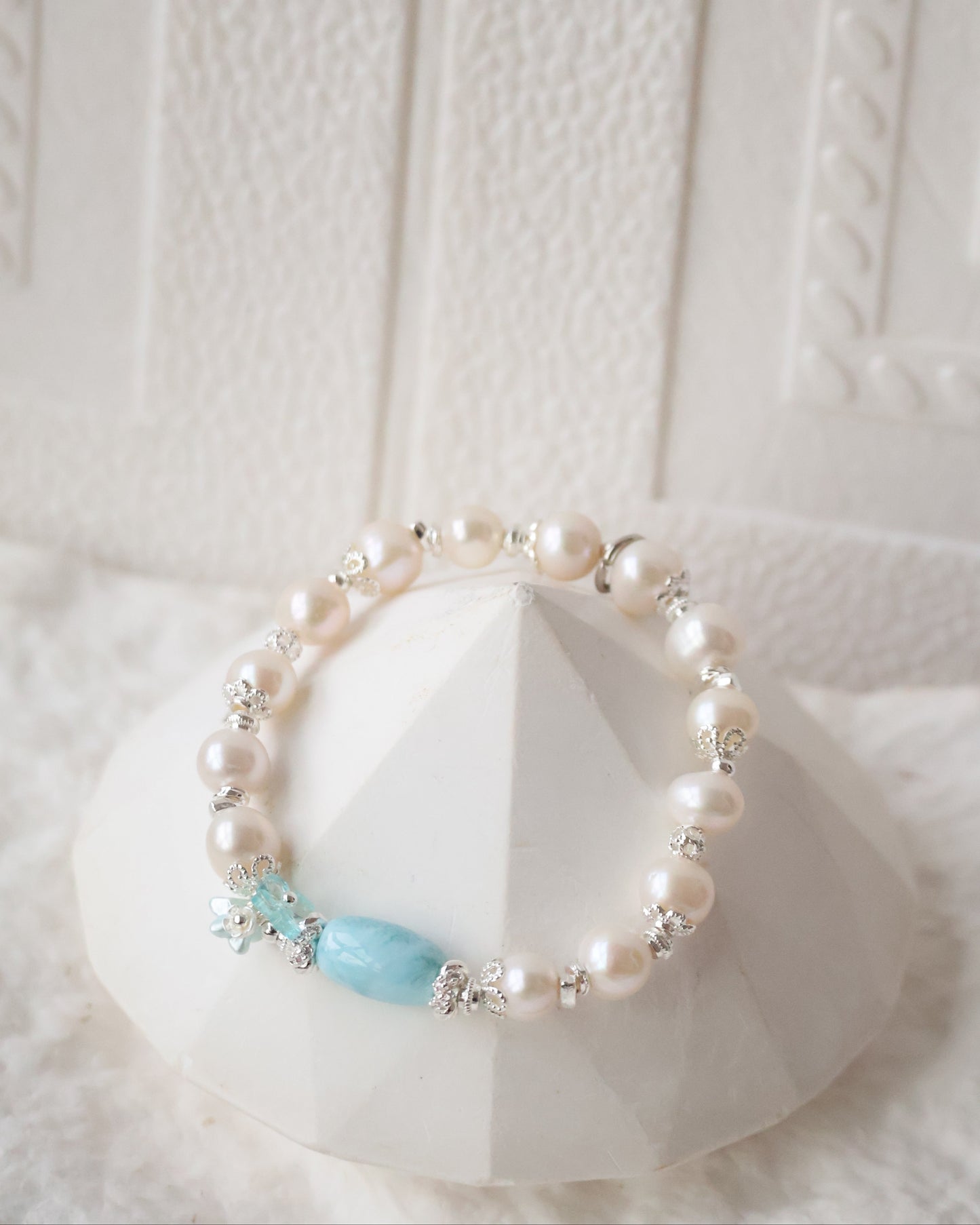 *Instocks* 8-9mm Fresh Water Pearl & Larimar Barrel with Bouquet
