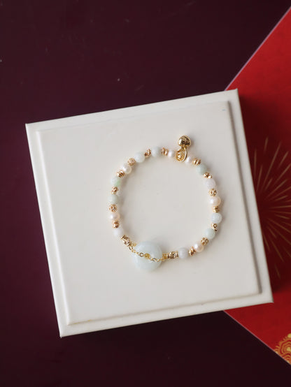 *Instocks* 平安扣 Ping An Kou 6mm Green Jadeite with Fresh Water Pearls (Elastic)