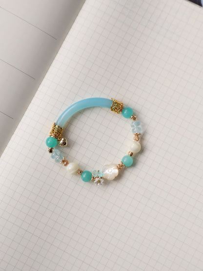 Blue Topaz, Amazonite & Flower White Conch with Agate Bangle — Nami | 8mm (Elasic)
