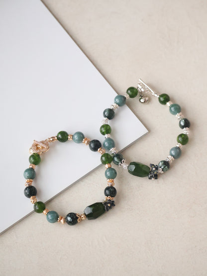 *Instocks* Seraphinite Freeform, 8mm Blue Water Jadeite with Bouquet OT Clasp (Elastic)