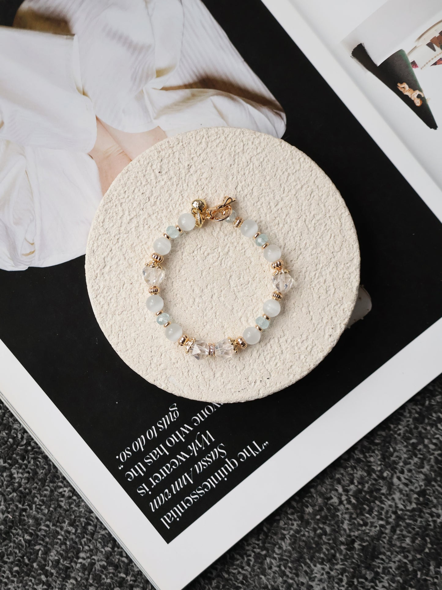 *Instocks* 8mm Crystelle: Blue Topaz Faceted Rondelle, Faceted Clear Quartz, Cat’s Eye (Elastic)