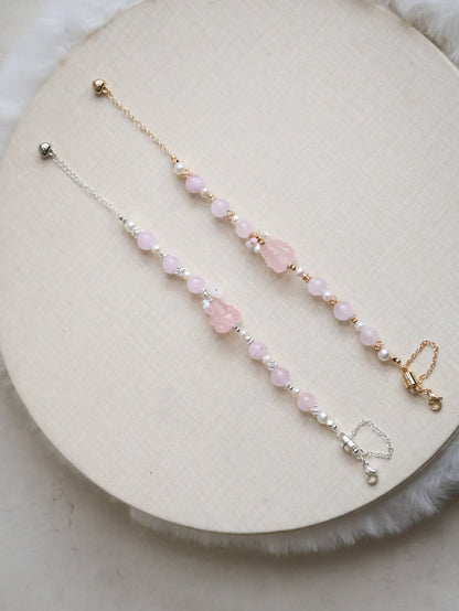 Freshwater Pearl, Snow Garden Rose Quartz, Rose Quartz with Nine-tail Fox Carving – Kyubi Blossom | 8mm (Elastic, Magnetic Opening)