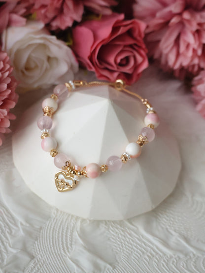 *Instocks* Mallow - 8mm Queen Conch, Rose Quartz with Dangly White Conch Heart Charm Push Pull (Elastic)