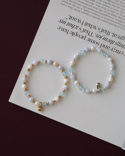 Blue Lace Agate, Blue Topaz & Freshwater Pearl Crystal Bracelet — Aeris | 6mm (Elastic)