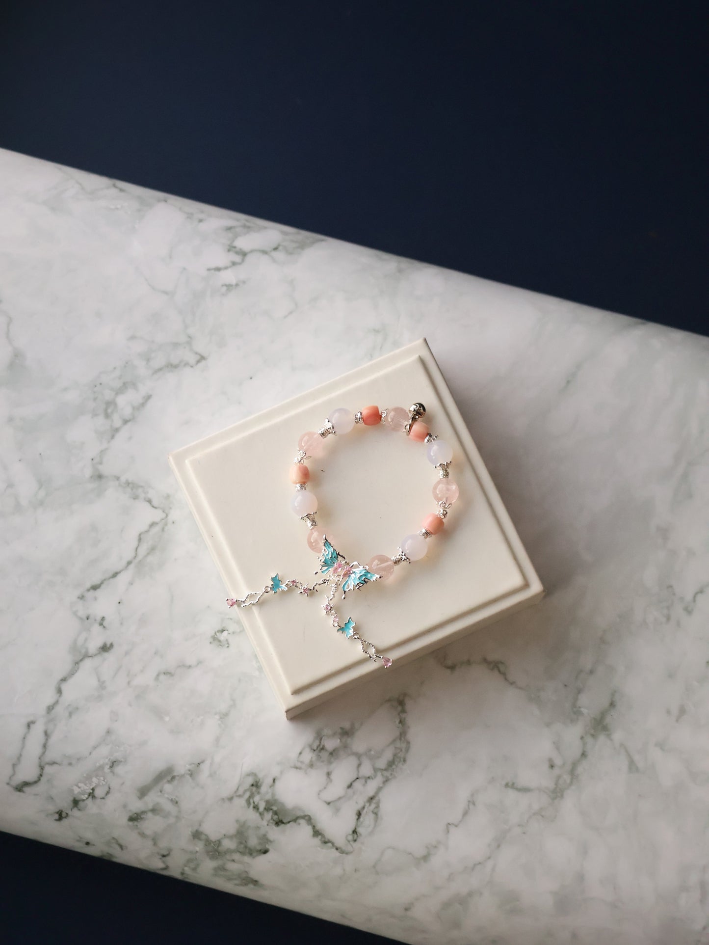 *Instocks* Elaria - 10mm Queen Conch, Lilac Chalcedony, Rose Quartz with Butterfly Charm (Elastic) (Copy)