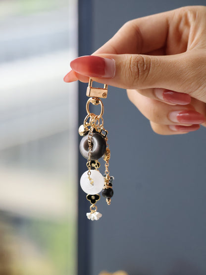 *Instocks*  - Amorette Clover Ping An Kou Keychain