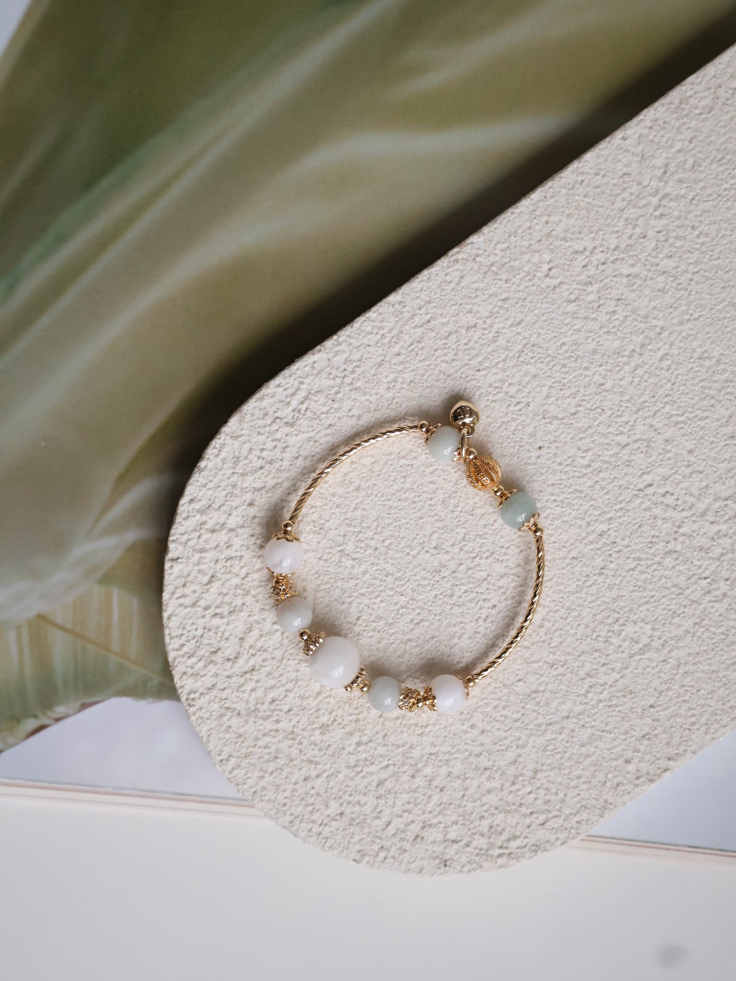 *Instocks* Orianna Bangles Series: 8mm Green Jadeite, White Phantom Quartz