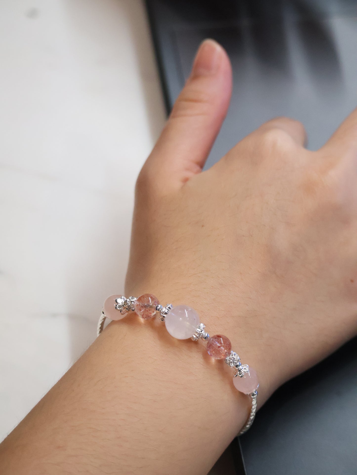 *Instocks* Orianna Bangles Series: 8mm Strawberry Quartz, Rose Quartz