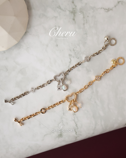 *Instocks* Heart Chain Bracelet with 8mm Moonstone, Lock and Tear Charm Danglys