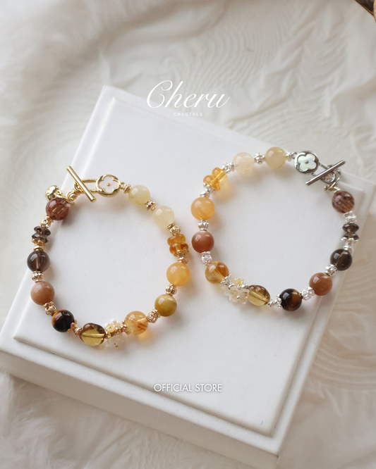 *Instocks* Castella – 8mm Duobao with Smoky Citrine Flower Carving with OT Clasp (Elastic)