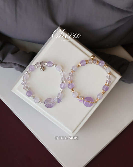 *Instocks* Odette - 8mm Amethyst & Lilac Chalcedony Ping An Kou 平安扣 with Bouquet (Elastic)